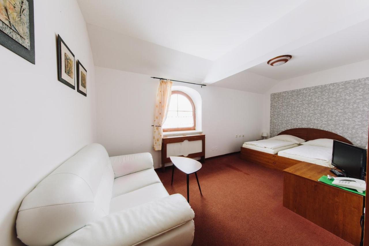 Wellness Hotel Vyhlidka Náchod Zewnętrze zdjęcie